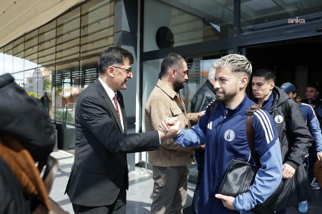 Kütahya Belediye Başkanı Kahveci'den Kütahyaspor'a moral ziyareti