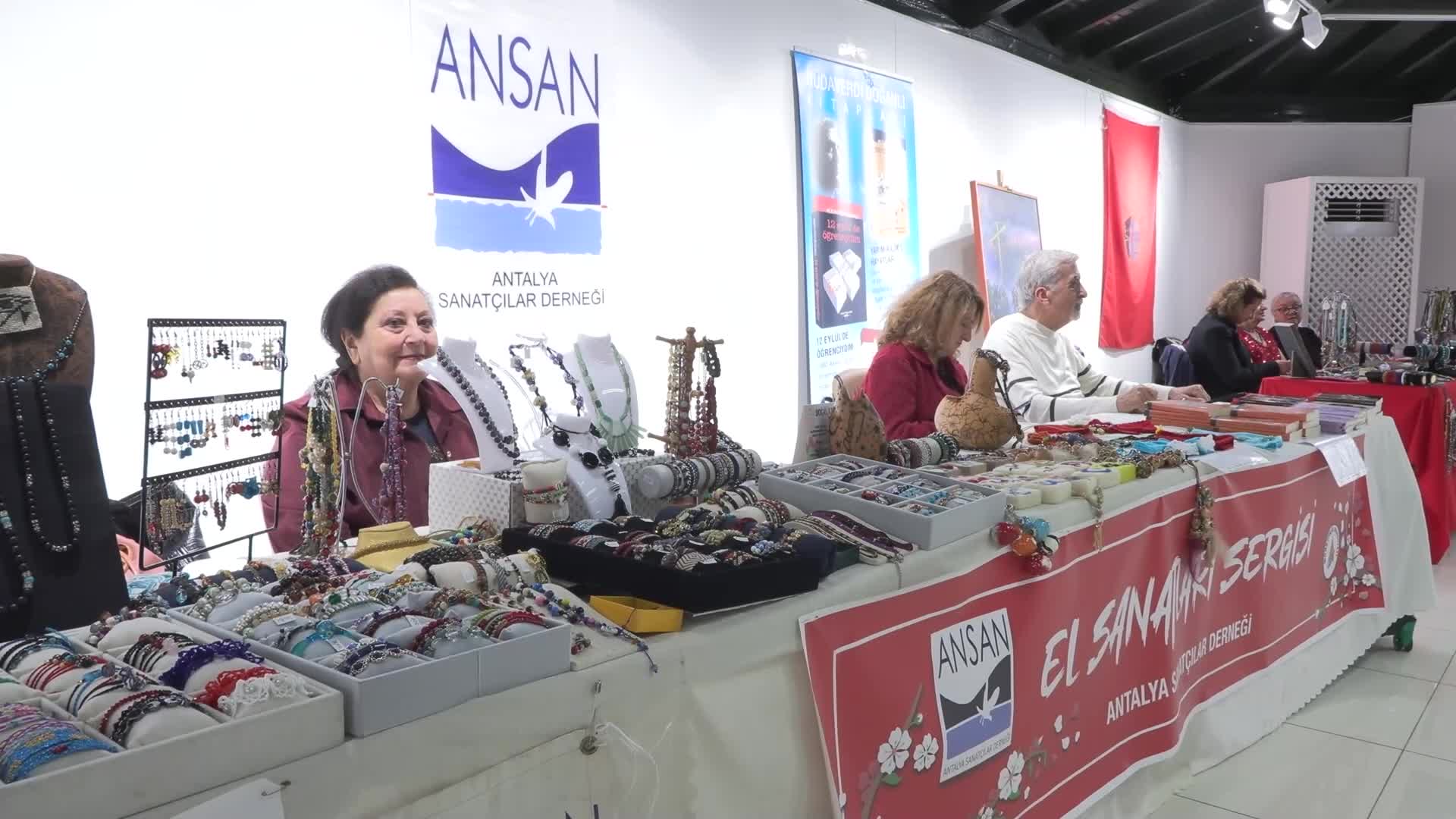 Muratpaşa Belediye Başkanı Uysal'dan "yaşlı dostu kent" vurgusu