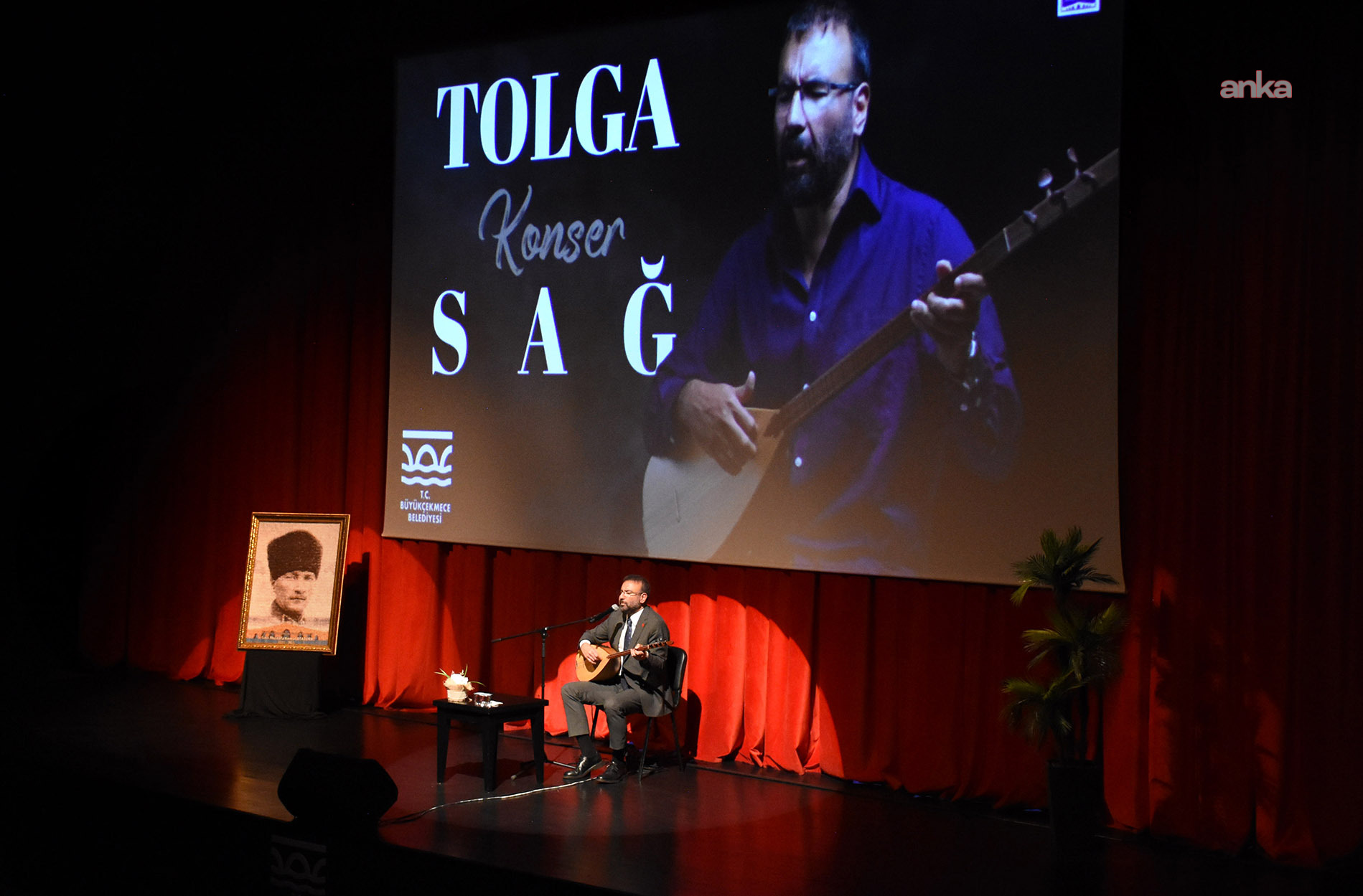 Büyükçekmece’de Tolga Sağ’dan unutulmayacak türkü gecesi