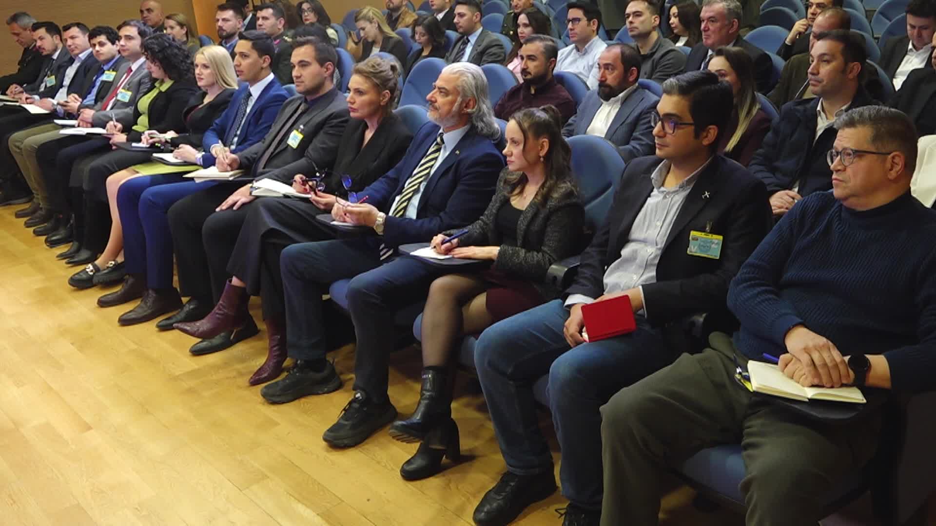 Tuğamiral Aktürk: Bağdat'ta NATO kapsamında görev yapan Türk Silahlı Kuvvetleri personelimizin ülkemize tahliyesi başarıyla gerçekleştirildi