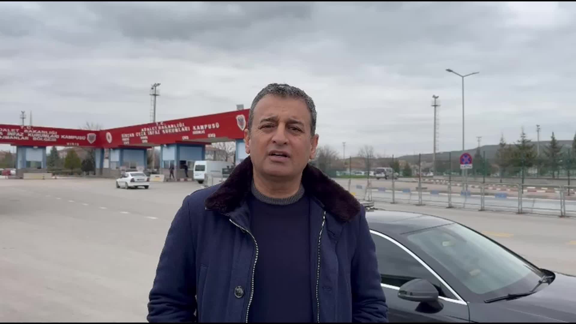 CHP’li Bulut, İsmail Arı’yı Sincan Cezaevi’nde ziyaret etti: "IŞİD militanlarından daha mı tehlikeli bu gazeteci arkadaşımız"