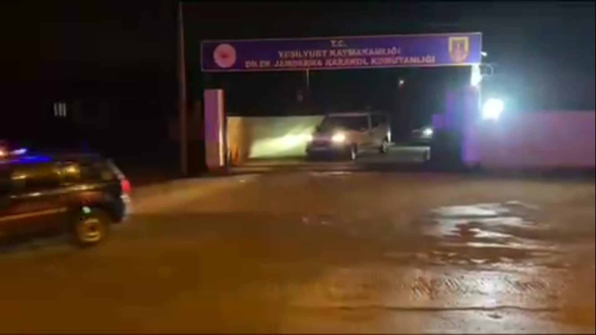 Malatya’da uyuşturucu operasyonu: 7 kilogram esrar ele geçirildi, 2 şüpheli gözaltına alındı