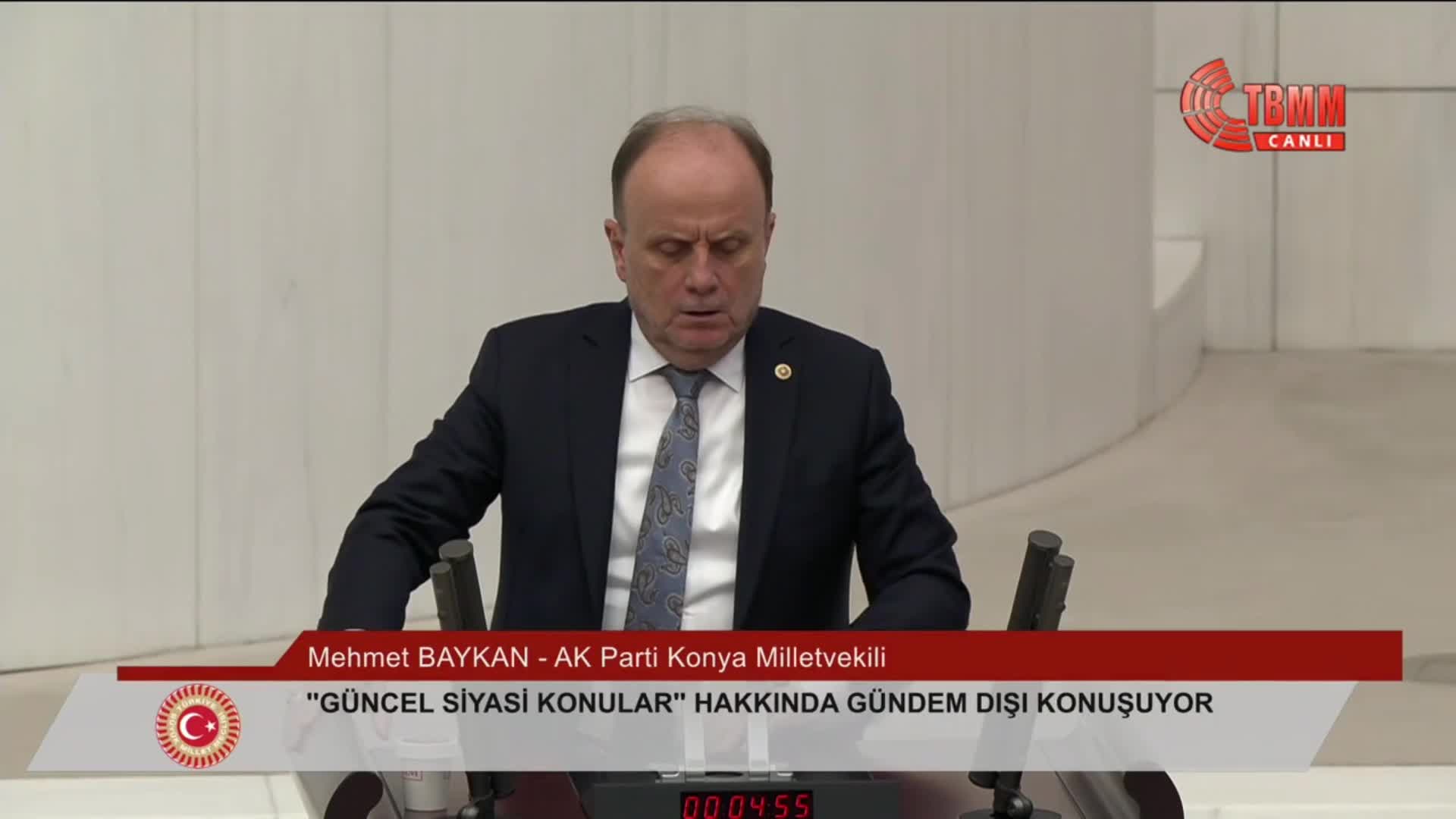 TBMM Genel Kurulu'nda tapu tartışması...  Murat Emir'den AK Partili Baykan'a: "Yalan manşetlere ne yaptınız?"