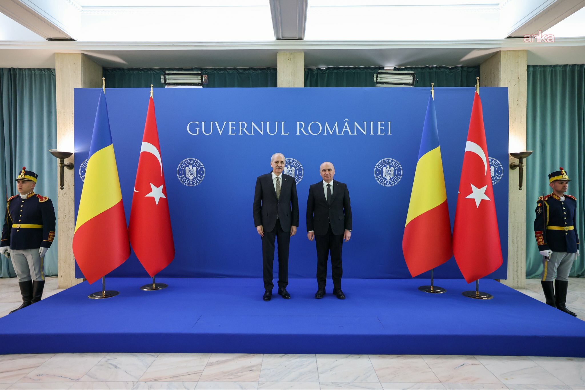 TBMM Başkanı Kurtulmuş, Romanya Başbakanı Bolojan ile görüştü