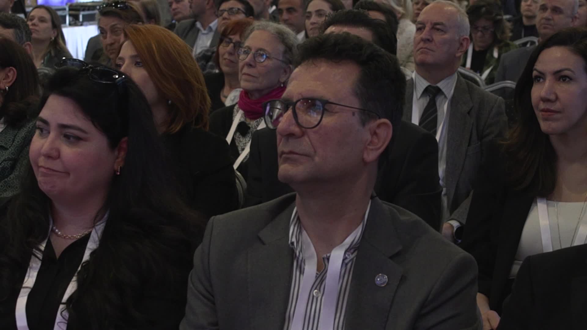 İzmir Körfezi Konferansı... “Sağlıklı Bir Körfez İçin Bir Adım Daha”