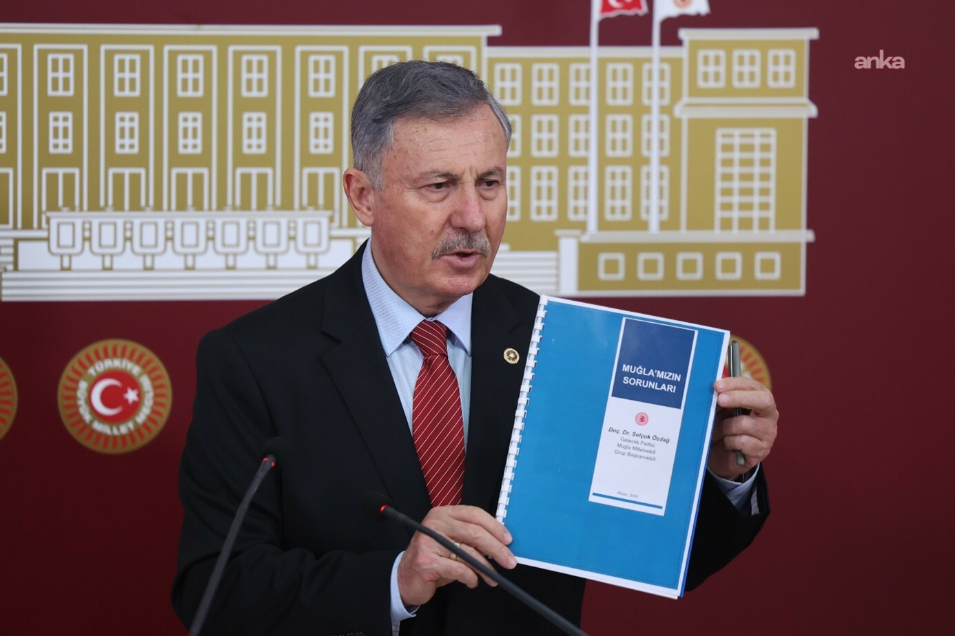 Selçuk Özdağ: Muğla, yanlış politikalar nedeniyle potansiyelini yeterince kullanamıyor