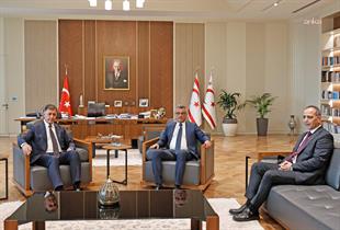 İzmir Büyükşehir Belediye Başkanı Tugay’dan Lefkoşa’ya spor parkı desteği