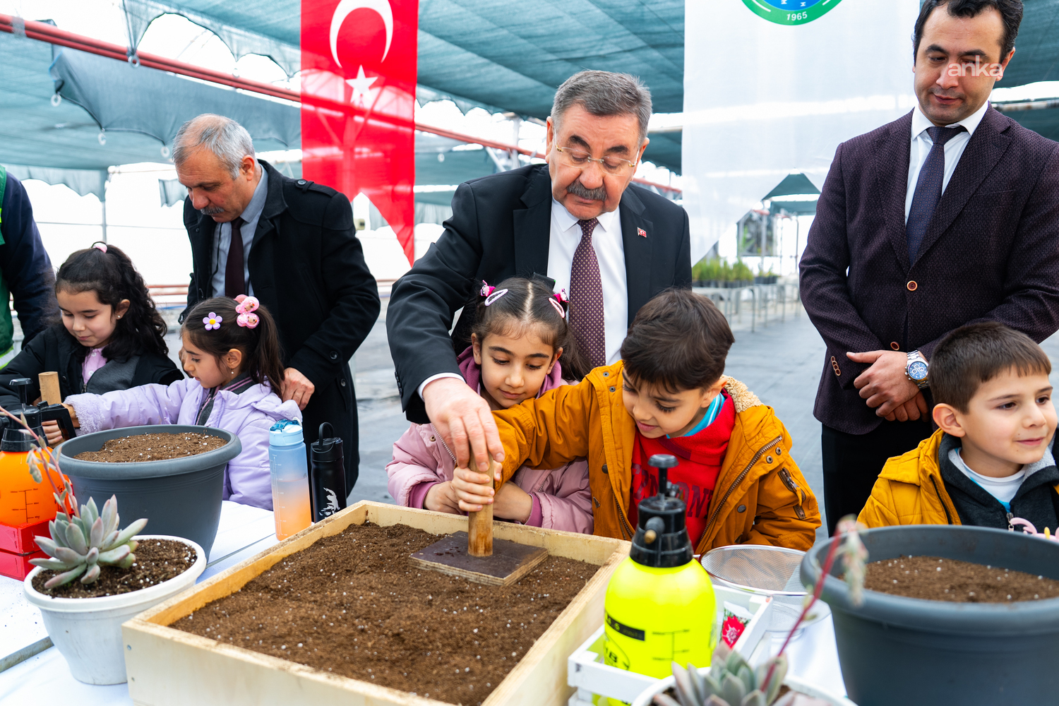 Gölbaşı'nda ata tohumları toprakla buluştu
