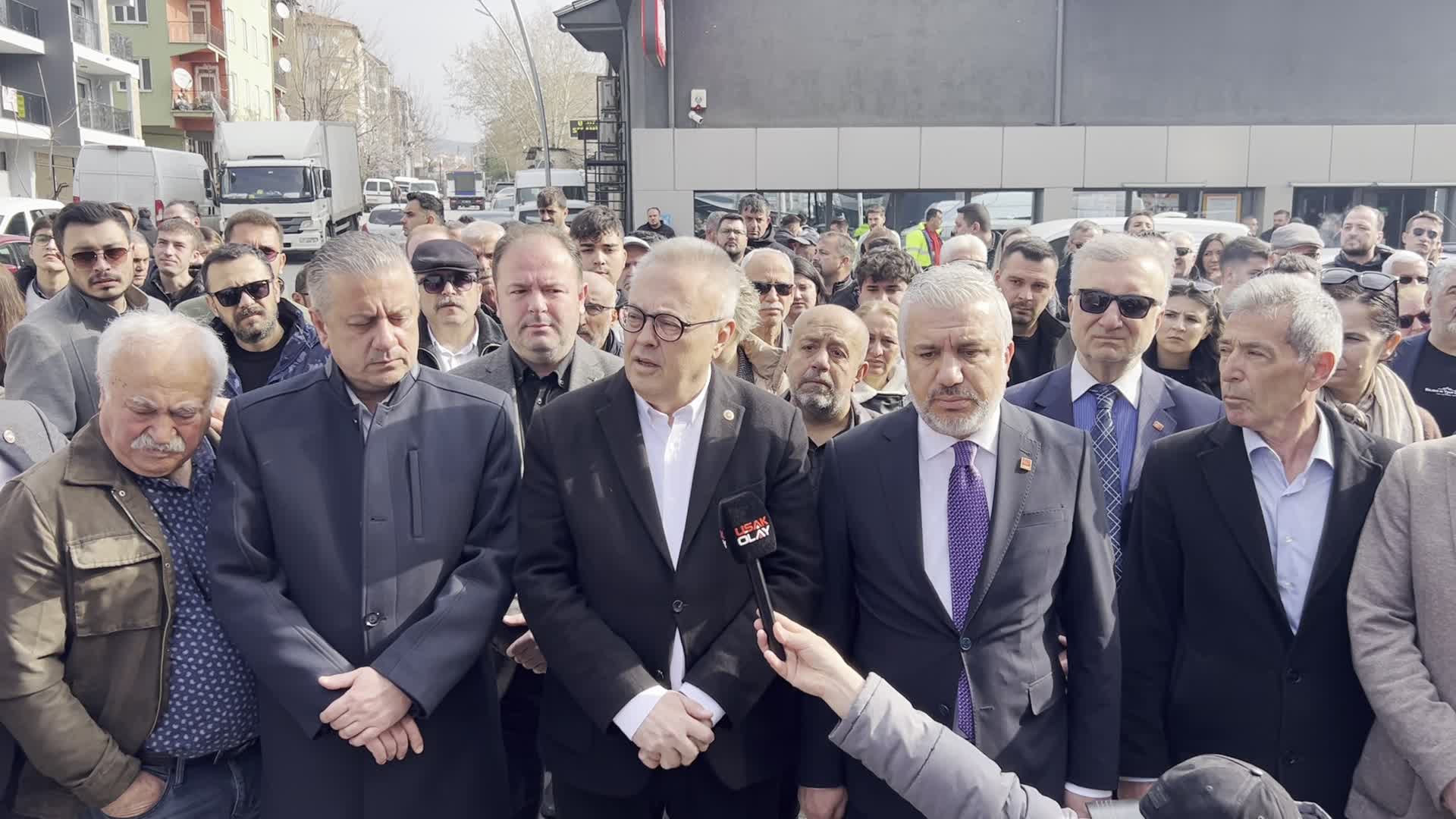 Özkan Yalım'ın gözaltına alınması... CHP Uşak Milletvekili Ali Karaoba: "Direnmeye devam edeceğiz"