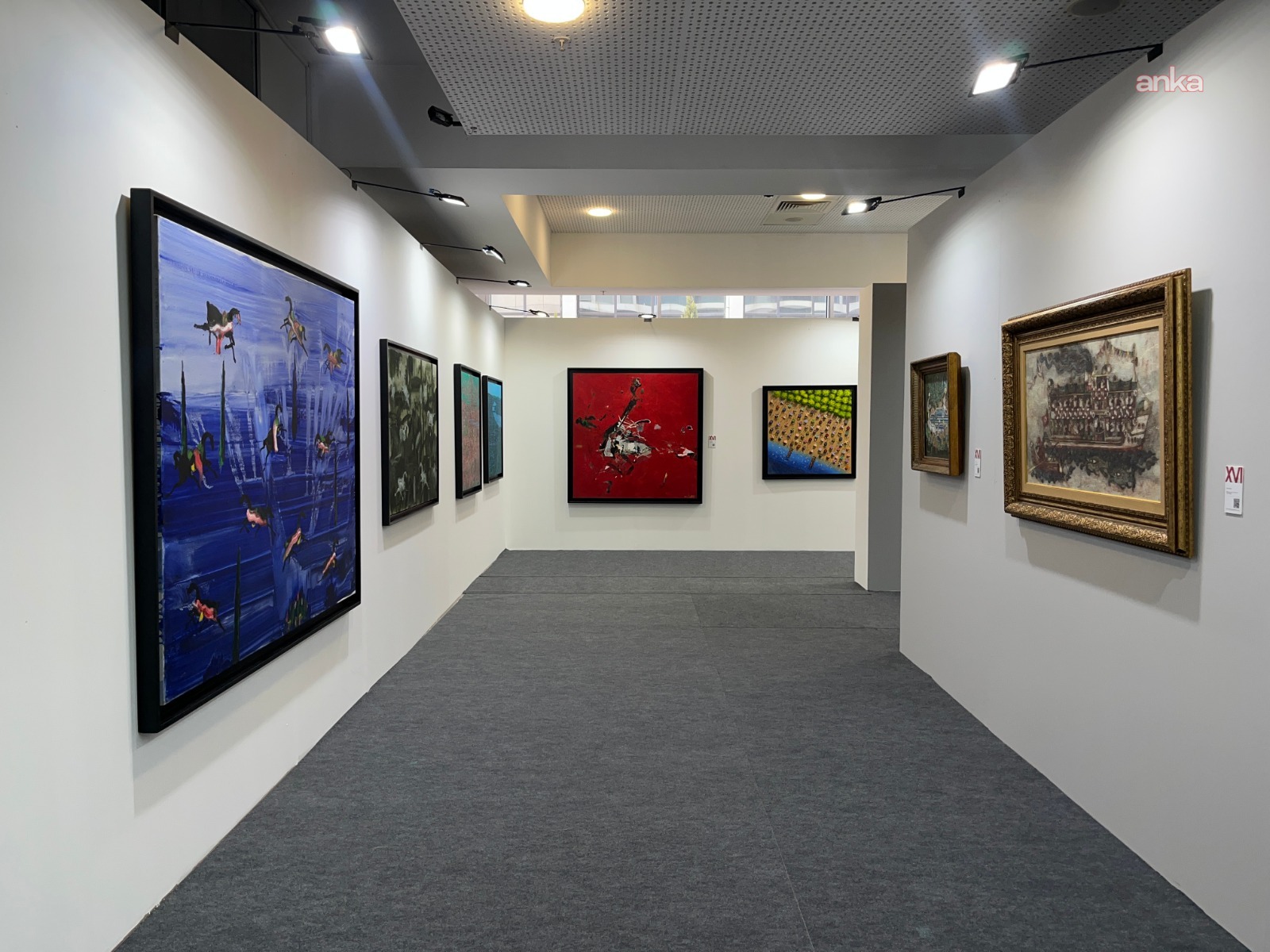 Türk resminin usta isimlerinin eserleri “Sanat Dolu On Altı Yıl” sergisinde...