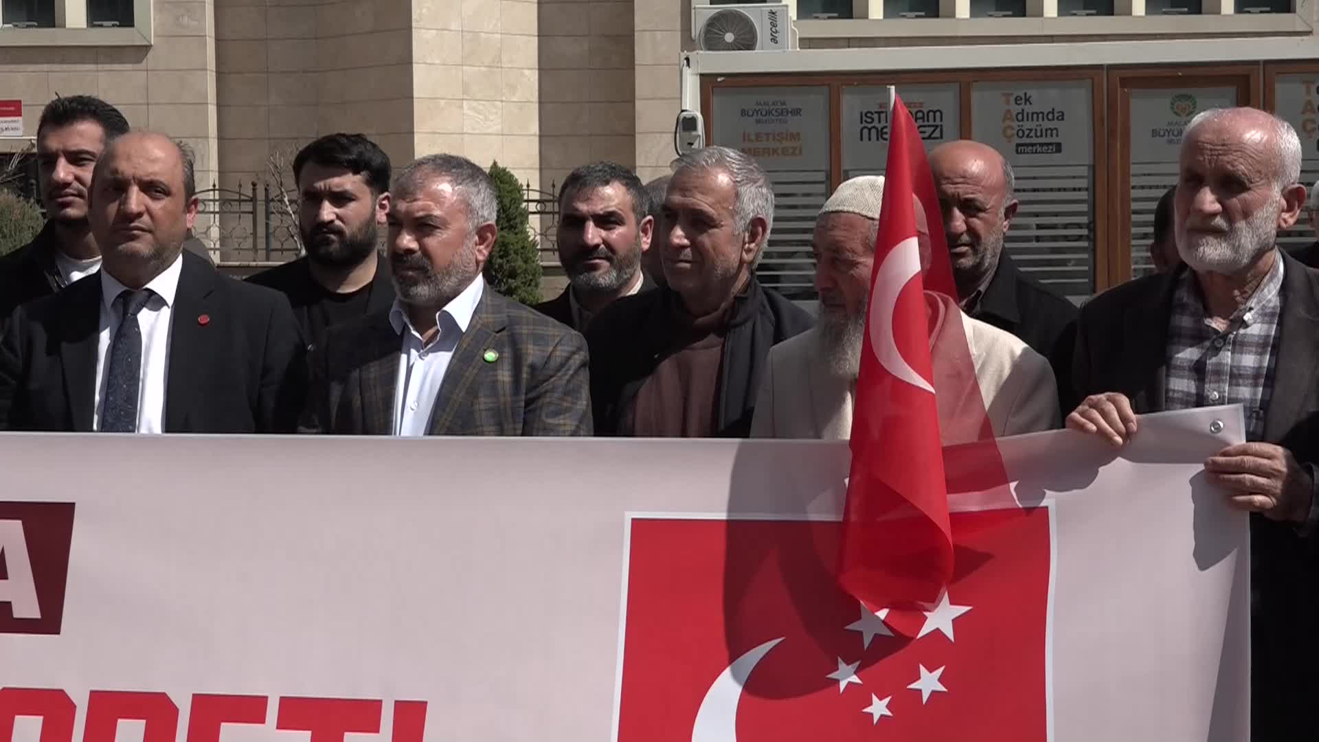 Saadet Partisi'nden ABD ve İsrail'e protesto: “Zalimin karşısında elif gibi dimdik duruyoruz”