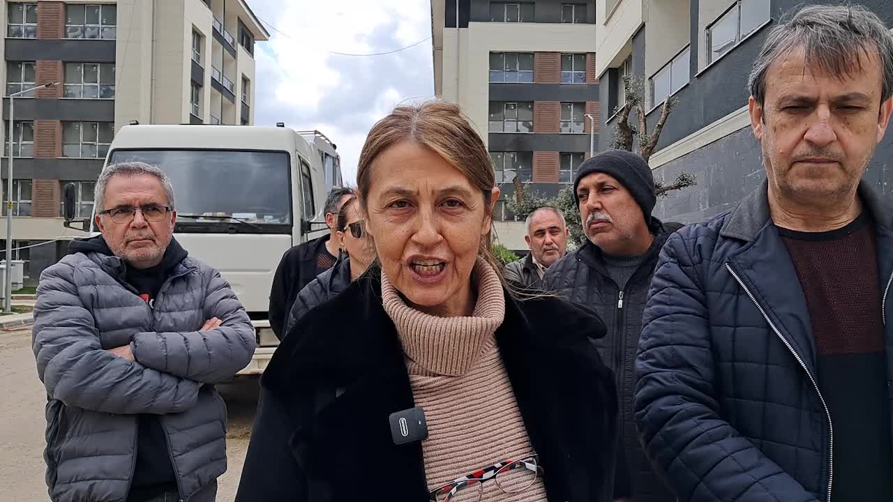 Hatay'da "dubleks mağdurları": İmar affından yararlananlar iki daire alıyor, biz ise tek daire
