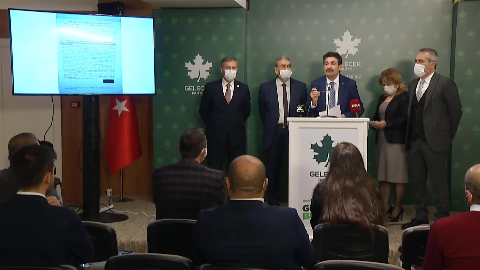 GELECEK PARTİLİ ÜSTÜN: "HAKKIMIZI HEM YARGI MERCİLERİNDE HEM DE SİYASETEN ARAMAYA DEVAM EDECEĞİZ"