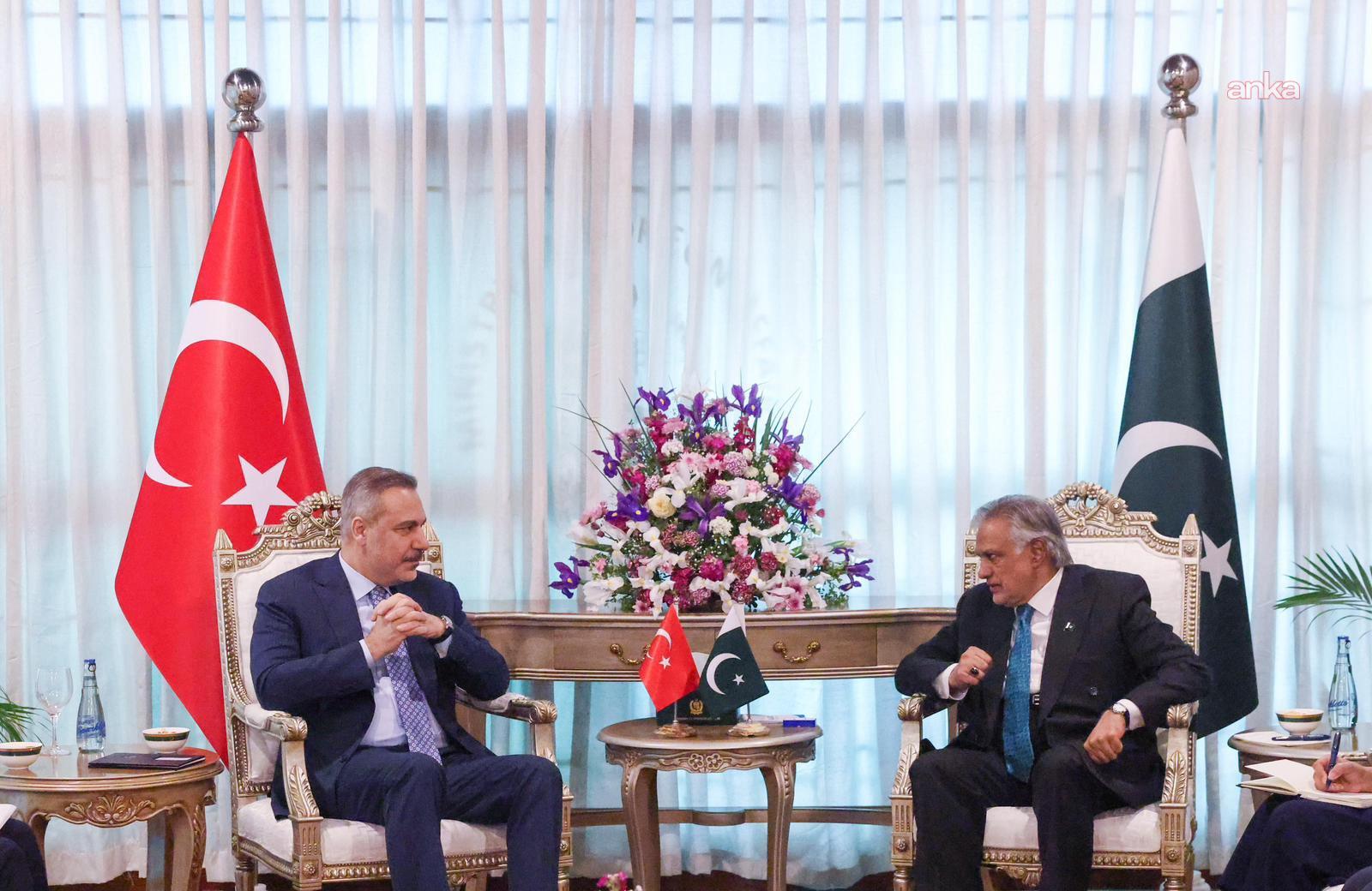 Dışişleri Bakanı Fidan, İslamabad’da... Bölgedeki gelişmelerin ele alınacağı toplantı akşamüstü yapılacak