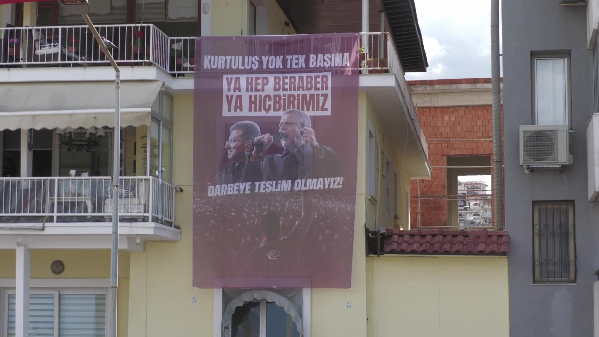 CHP'nin Kuşadası mitingine katılan vatandaş: "Ömer Günel’e bir daha oy veririm, onun için sahadayım"