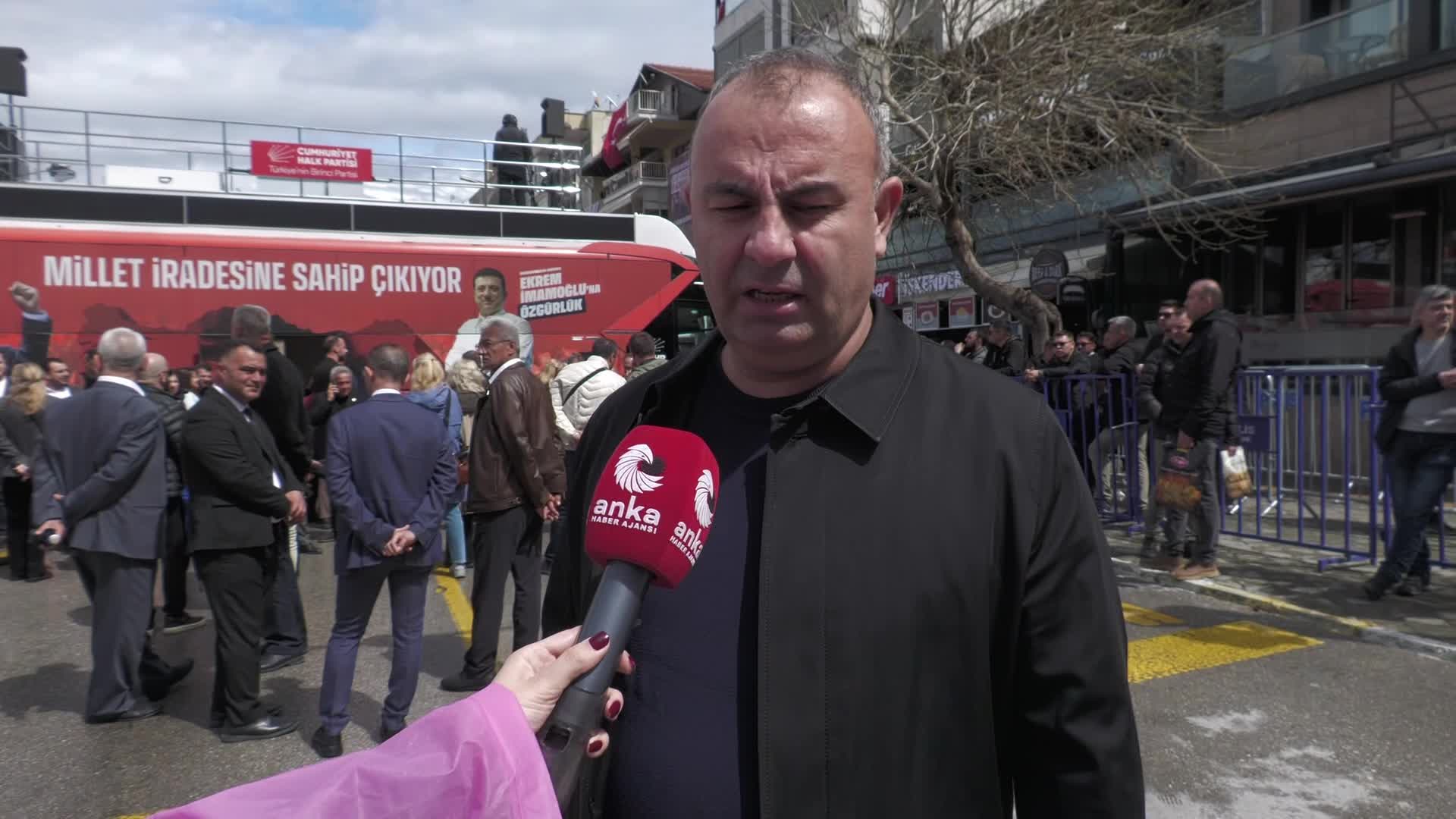 CHP'nin Kuşadası mitingi... CHP'li Arslan: "Bu siyasi operasyona sonuna kadar direneceğiz"
