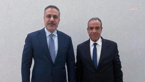 Dışişleri Bakanı Fidan, Mısırlı mevkidaşı Abdulati ile İslamabad'da bir araya geldi