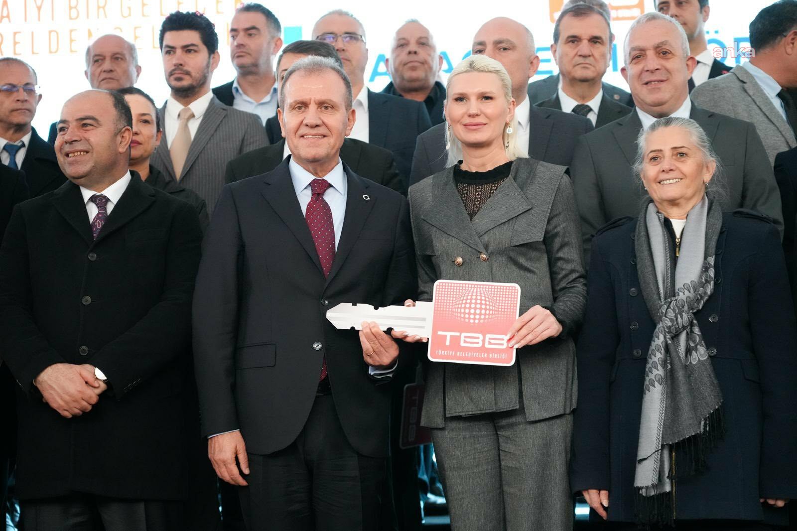 Bilecik Belediye Başkanı Subaşı: "Hizmet filomuza yeni bir araç kazandırmanın mutluluğunu yaşıyorum"