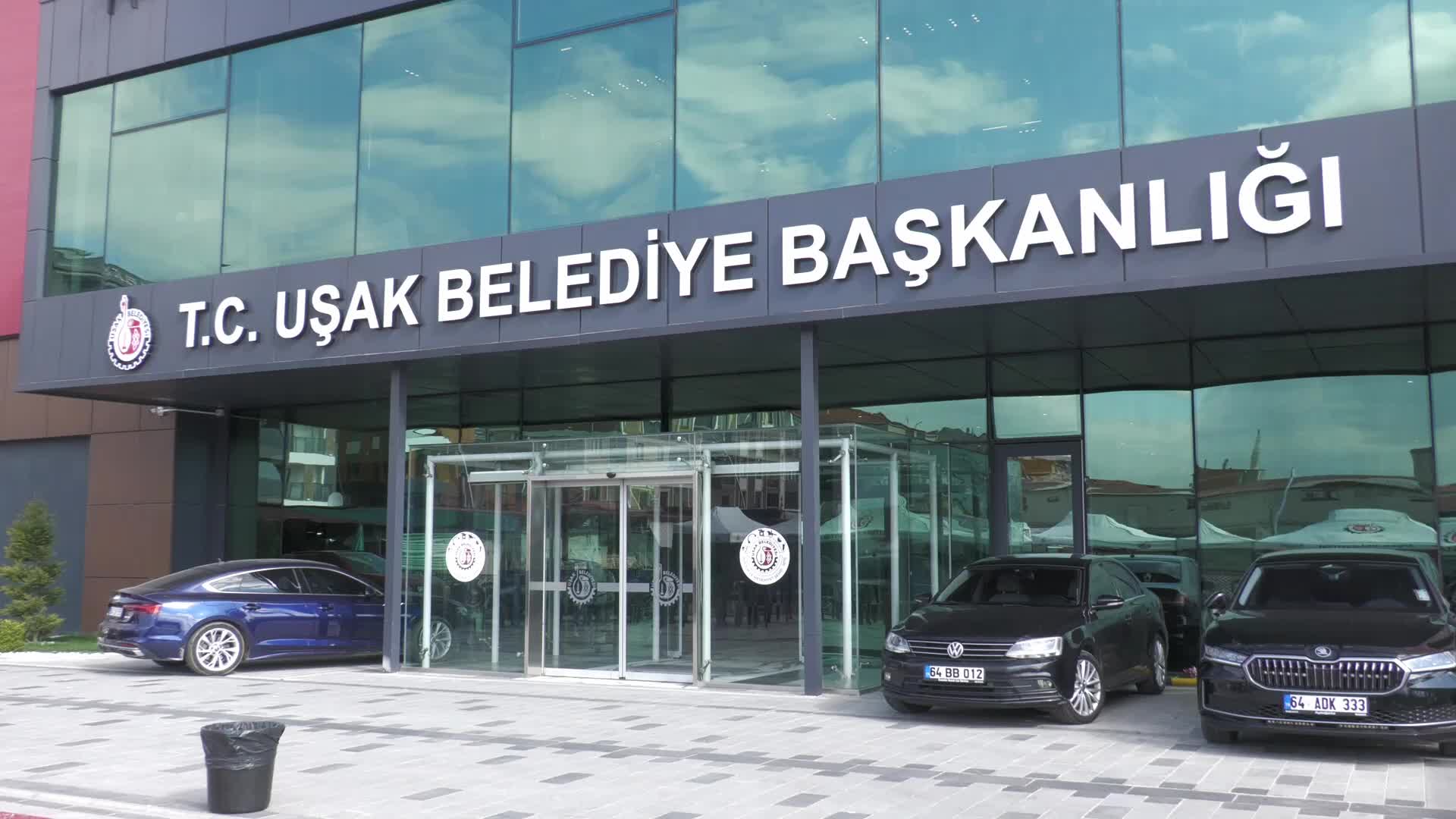 Uşak Belediyesi'ne yönelik "rüşvet" operasyonunda 4 yeni gözaltı