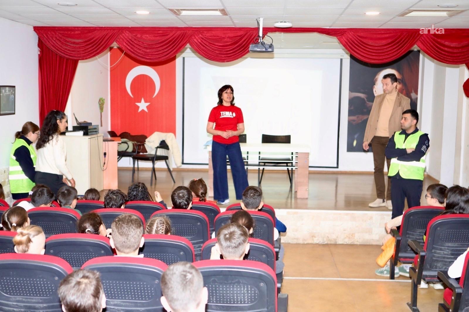 Bayraklı’da sıfır atık bilinci küçük yaşta başlıyor