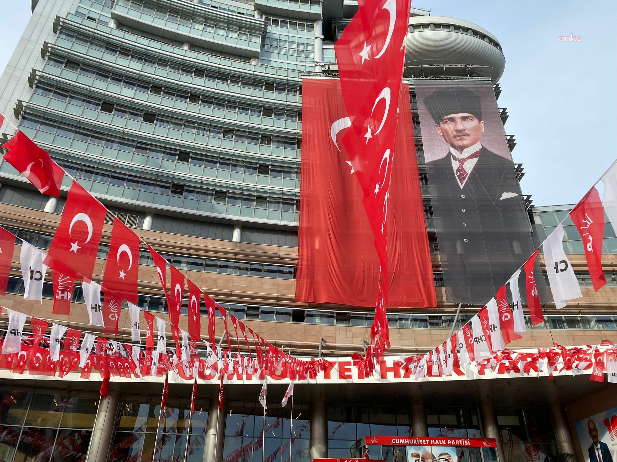 CHP'den 31 Mart yerel seçimleri paylaşımı: "Baskıya, kumpaslara ve kara düzene teslim olmadık, olmayacağız"