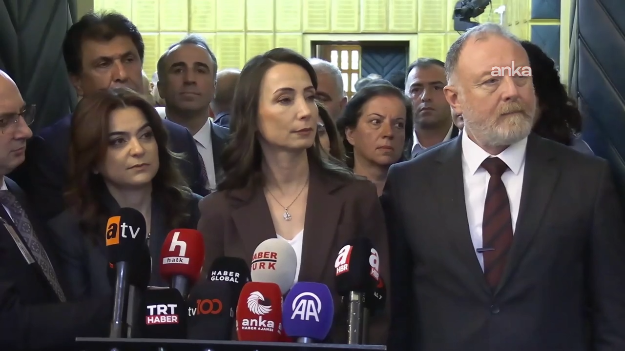 Tülay Hatimoğulları: "İmralı'da bir konut yapıldığı bilgisi var ve bu konuta henüz Sayın Öcalan taşınmış değil"