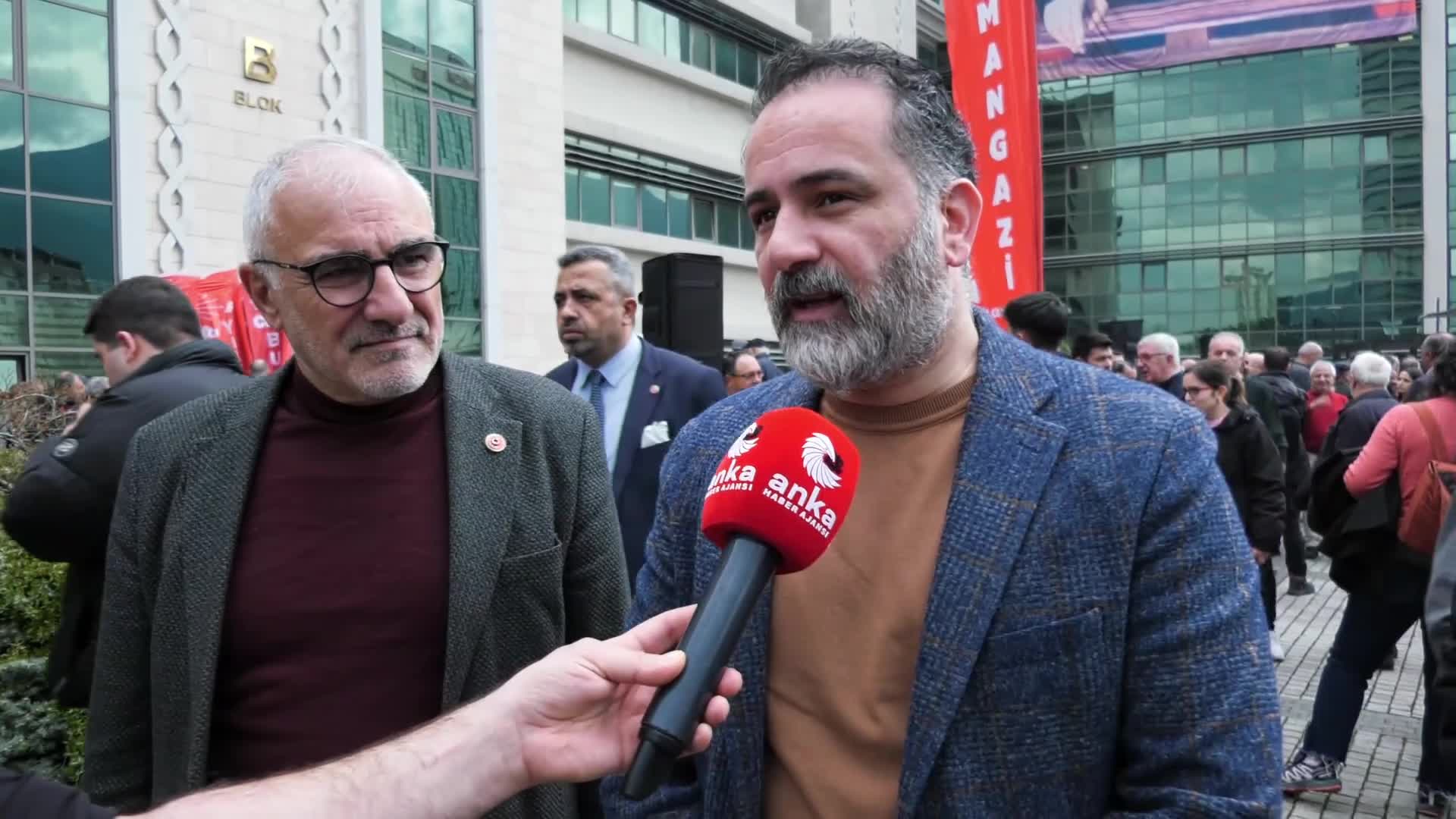 Mustafa Bozbey'in gözaltına alınması... Belediye Meclis Üyesi Akbulut: "Yıllar önceki iddiaların yeniymiş gibi gündeme gelmesi siyasi olduğunu gösteriyor"