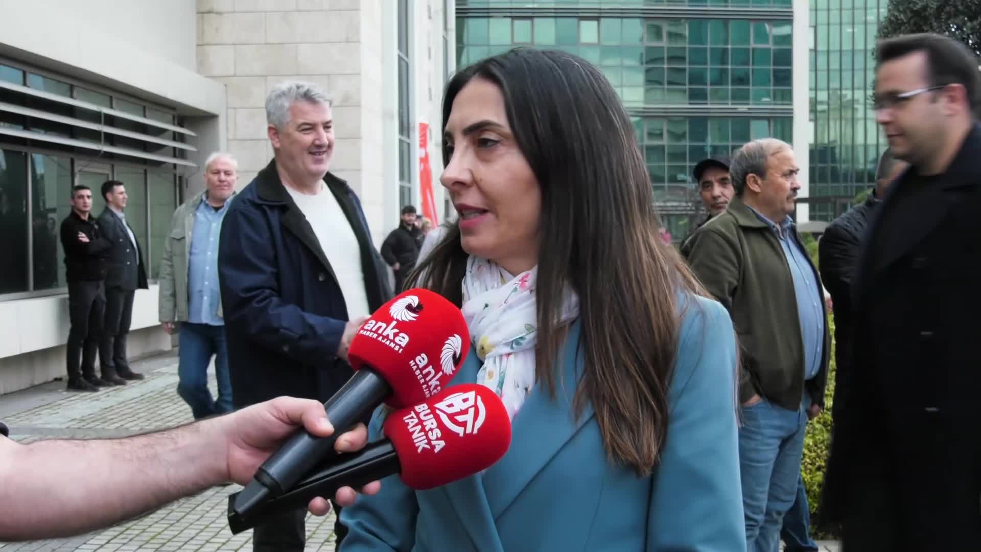 Mustafa Bozbey'in gözaltına alınması... CHP Bursa Milletvekili Kayışoğlu: "Bükemedikleri bilekleri, kelepçe takarak yok edemeyecekler"