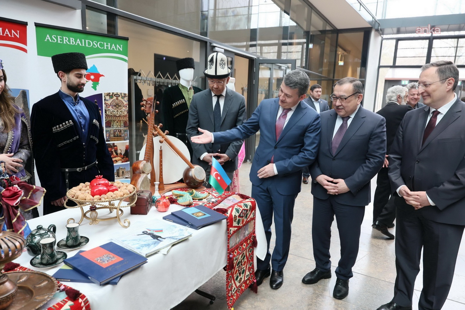 Almanya'da Nevruz kutlamasında birlik, dayanışma ve doğa vurgusu