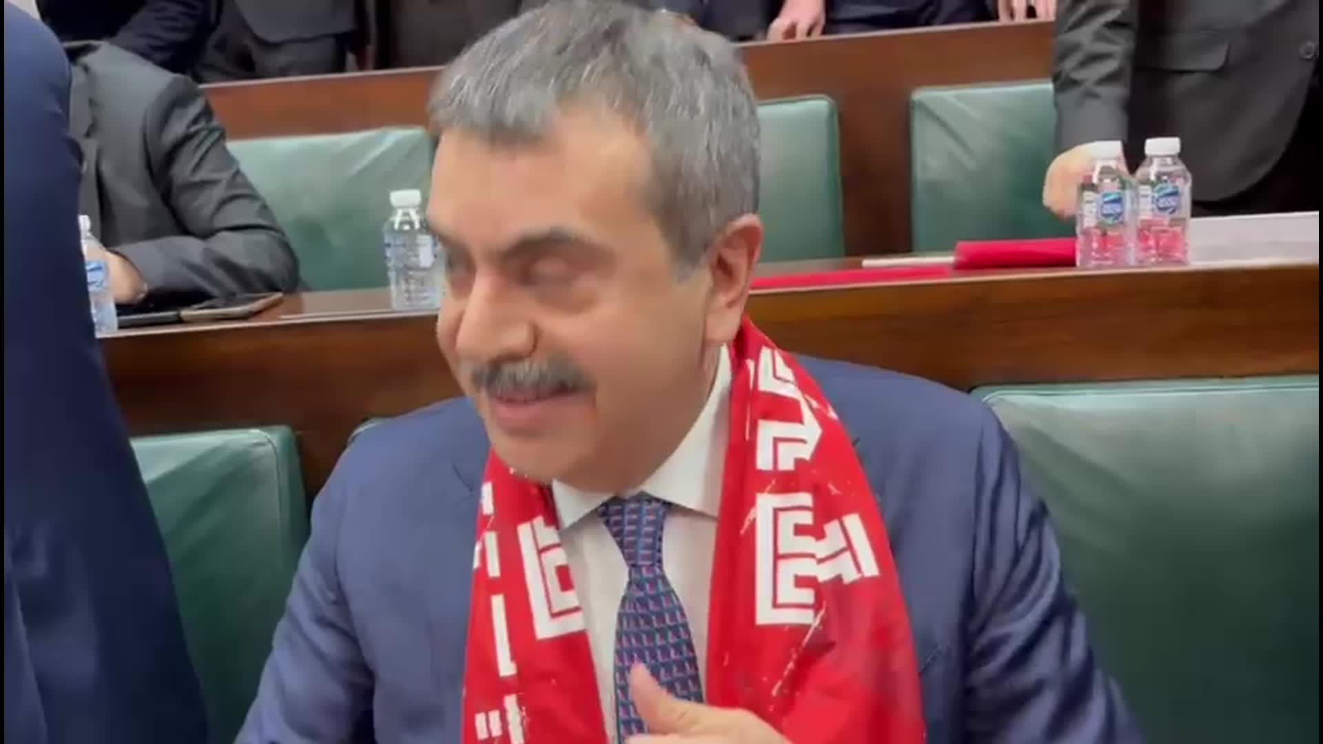 Bakan Tekin'den, milli maç ile çakışan LGS'nin tarihinde değişiklik sinyali: "Sınavı pazar günü değil cumartesi günü yapmak üzere bir çalışma içerisindeyiz"