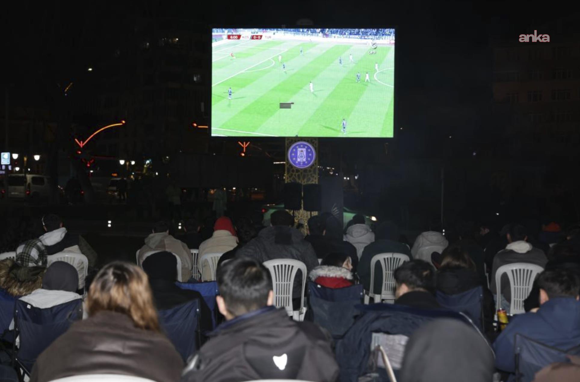 Kütahya’da milli heyecan dev ekranda yaşandı