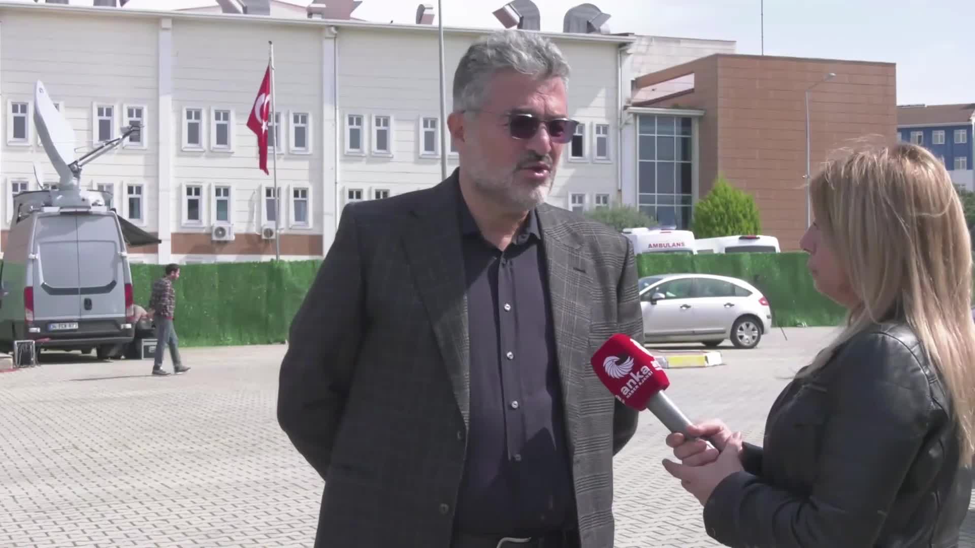 İBB Davası... Tutuklu Bakırköy Belediye Başkan Yardımcısı Akyüz'ün avukatı Kazanoğlu: "Akyüz, 2 yılla yargılandığı dosyada, 300 küsur gündür cezaevinde"
