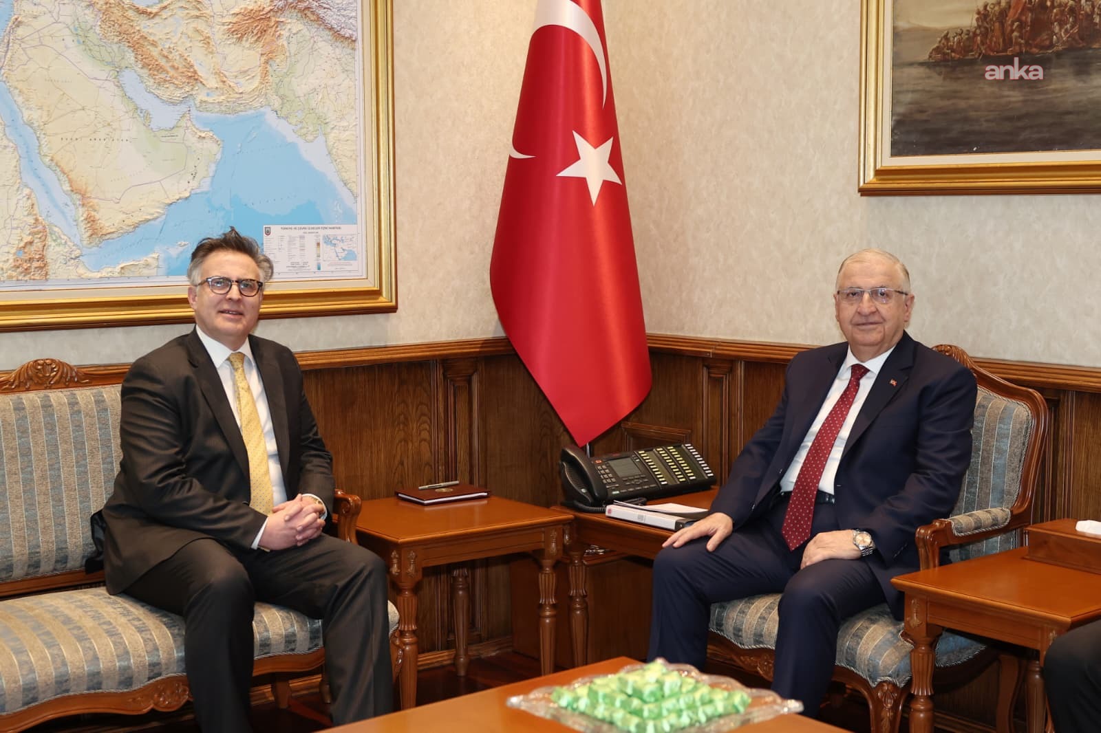Milli Savunma Bakanı Güler, Romanya Büyükelçisi Tinca’yı kabul etti