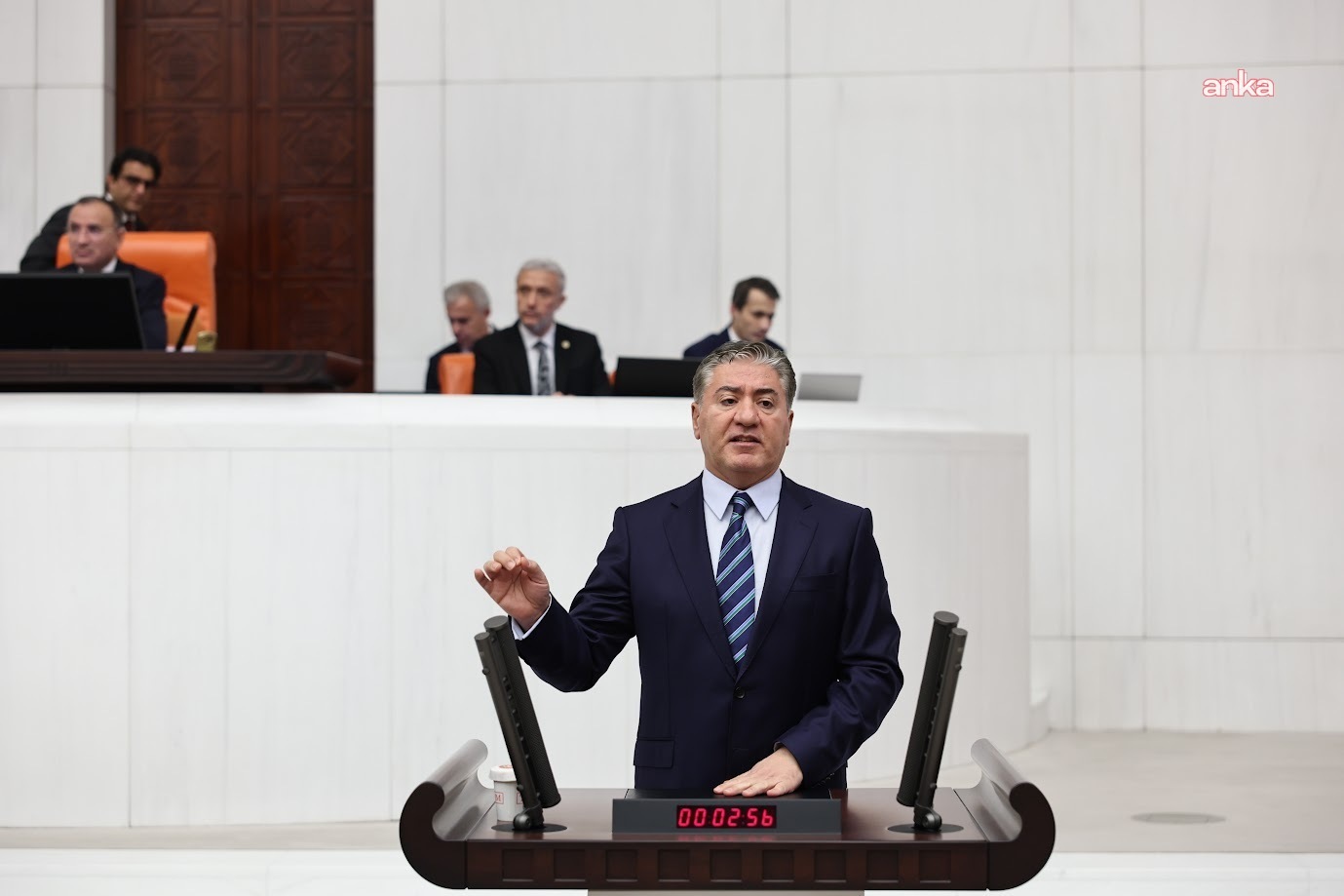 Murat Emir: "Genel Başkanımız Özgür Özel’in onlarca eleştirisine ve açıklamasına, yalnızca ‘darbe’ üzerinden cevap vermeniz algıda alınganlık olsa gerek"