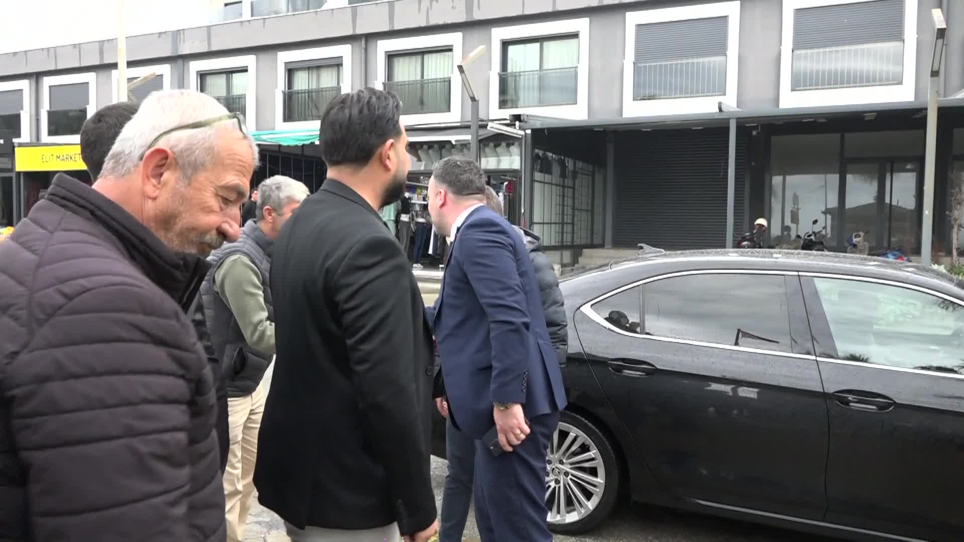 Kuşadası Belediye Başkan Vekili Demirtaş’tan taksi esnafına ziyaret: “Hizmet çağı kesintisiz devam edecek”