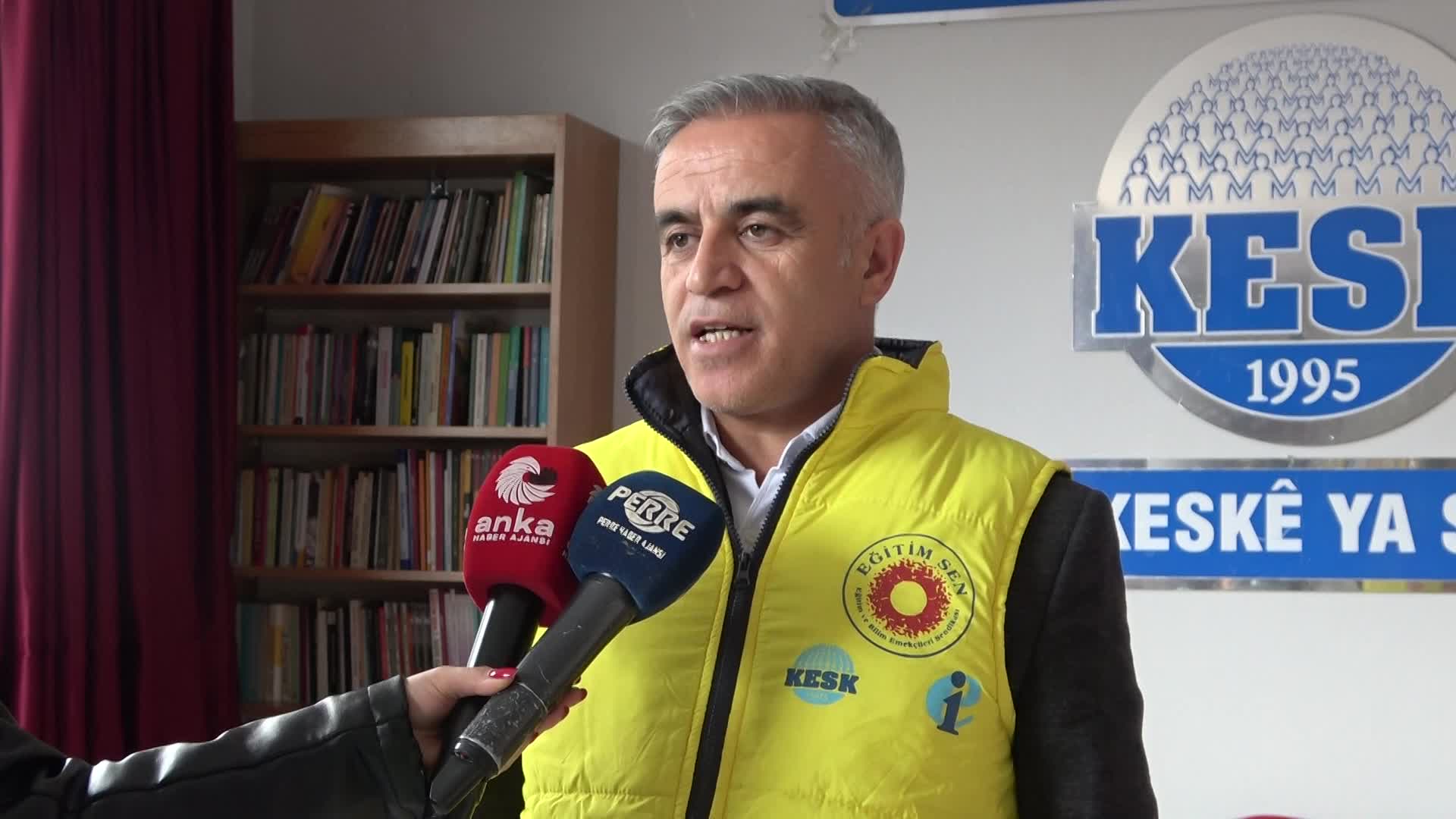 Eğitim Sen Adıyaman Şubesi’nden Türkiye çapında ‘Sırrı Süreyya Önder Anısına Barış Temalı Öykü Yarışması’