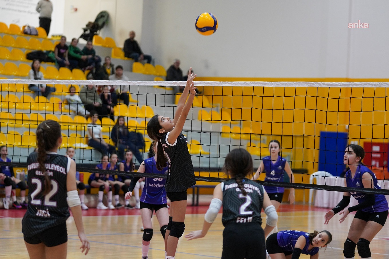 Beylikdüzü’nde "Kulüpler Arası Voleybol Turnuvası" heyecanı