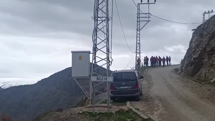 Bitlis’te kaybolan 5 yaşındaki Rabia, ekiplerin arama çalışması sonucu sağ bulundu