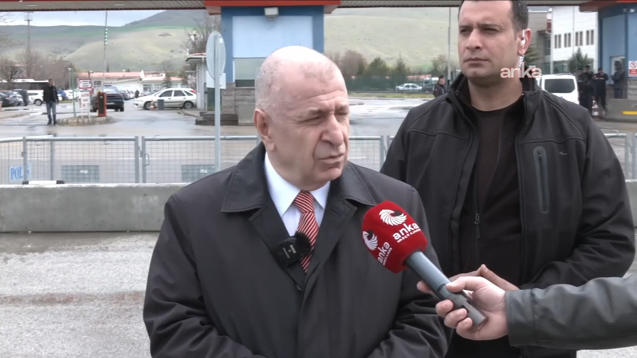 Ümit Özdağ'dan, tutuklu Bolu Belediye Başkanı Özcan'a ziyaret: "Türkiye'de muhalifseniz birbirinizi cezaevinde ziyaret ettiğiniz bir süreç içerisine itiliyorsunuz"