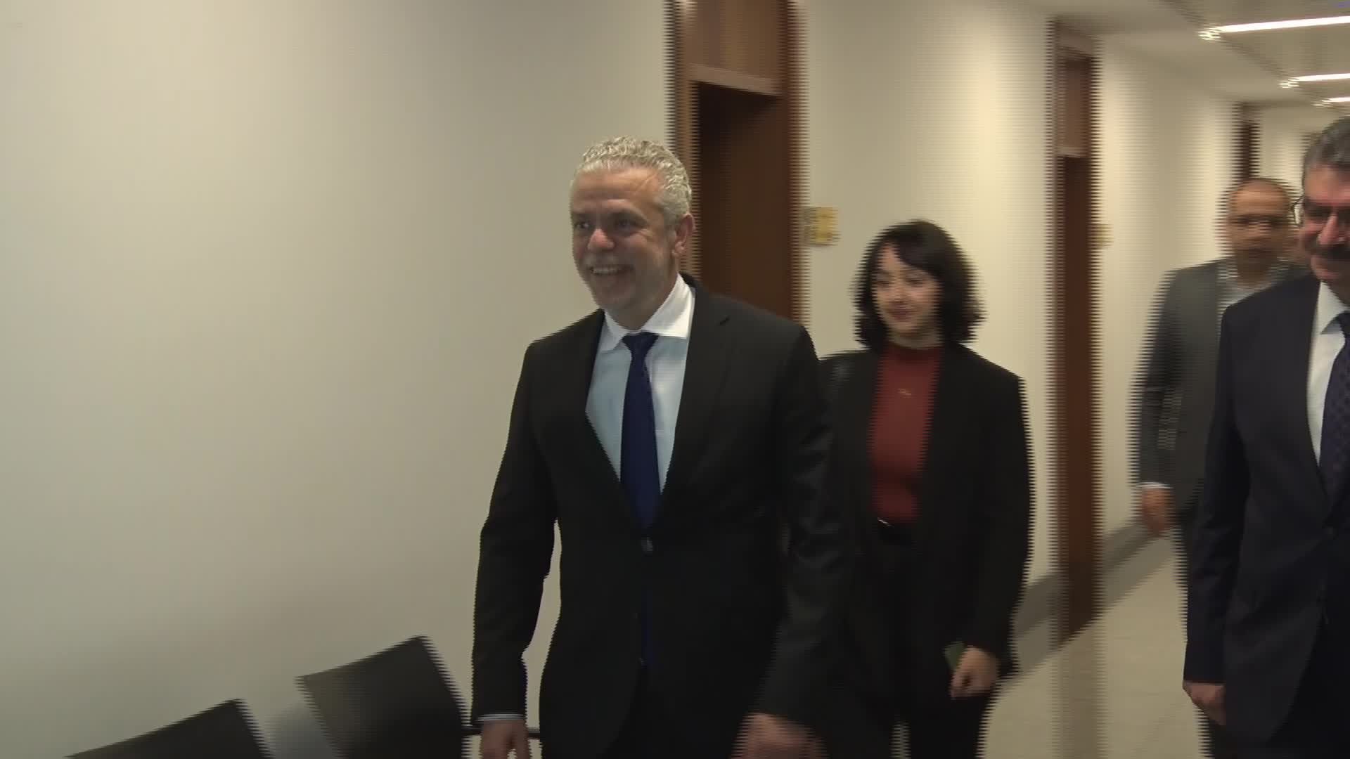 Milli Savunma Komisyonu Başkanı Hulusi Akar’dan Güney Kıbrıs’a silahlanma tepkisi: “Risk alıyorlar”