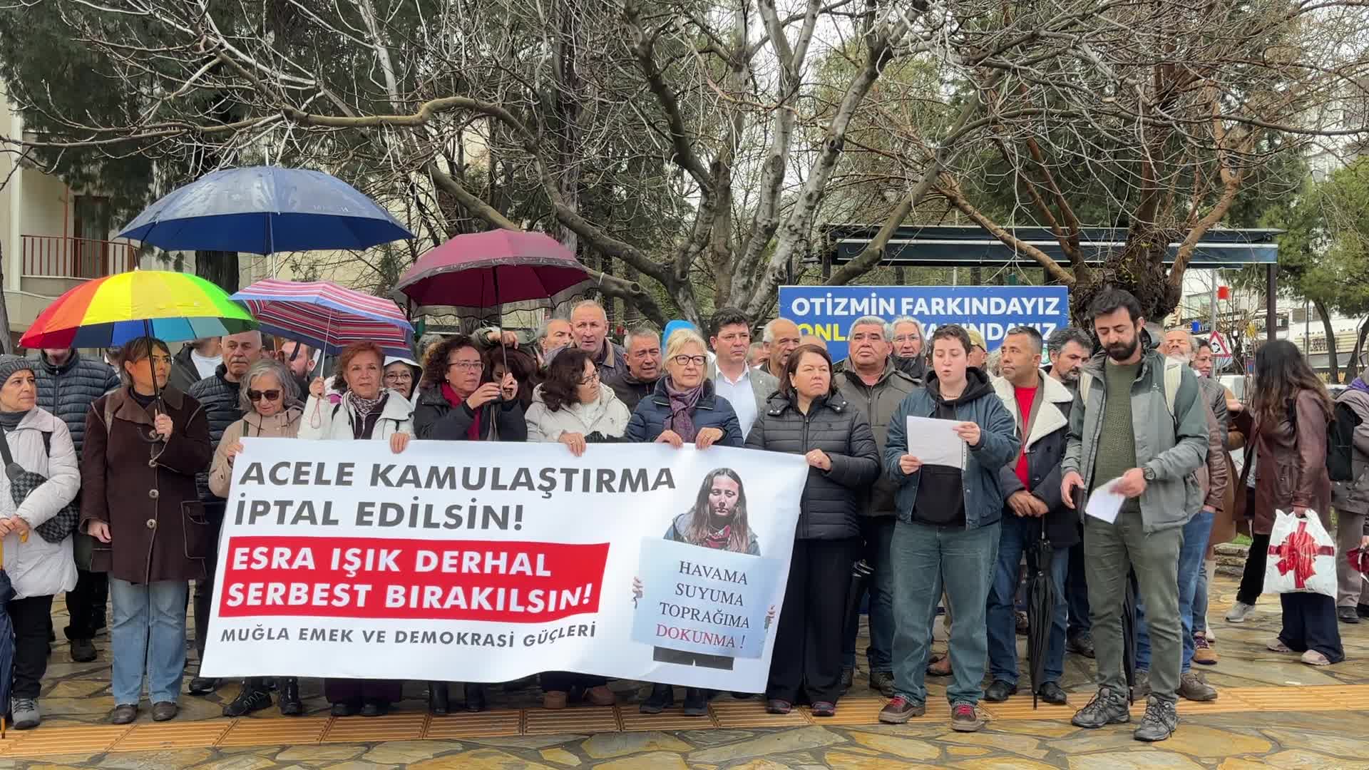 Muğla Emek ve Demokrasi Güçleri’nden Esra Işık’ın tutuklanmasına tepki: Derhal serbest bırakılsın