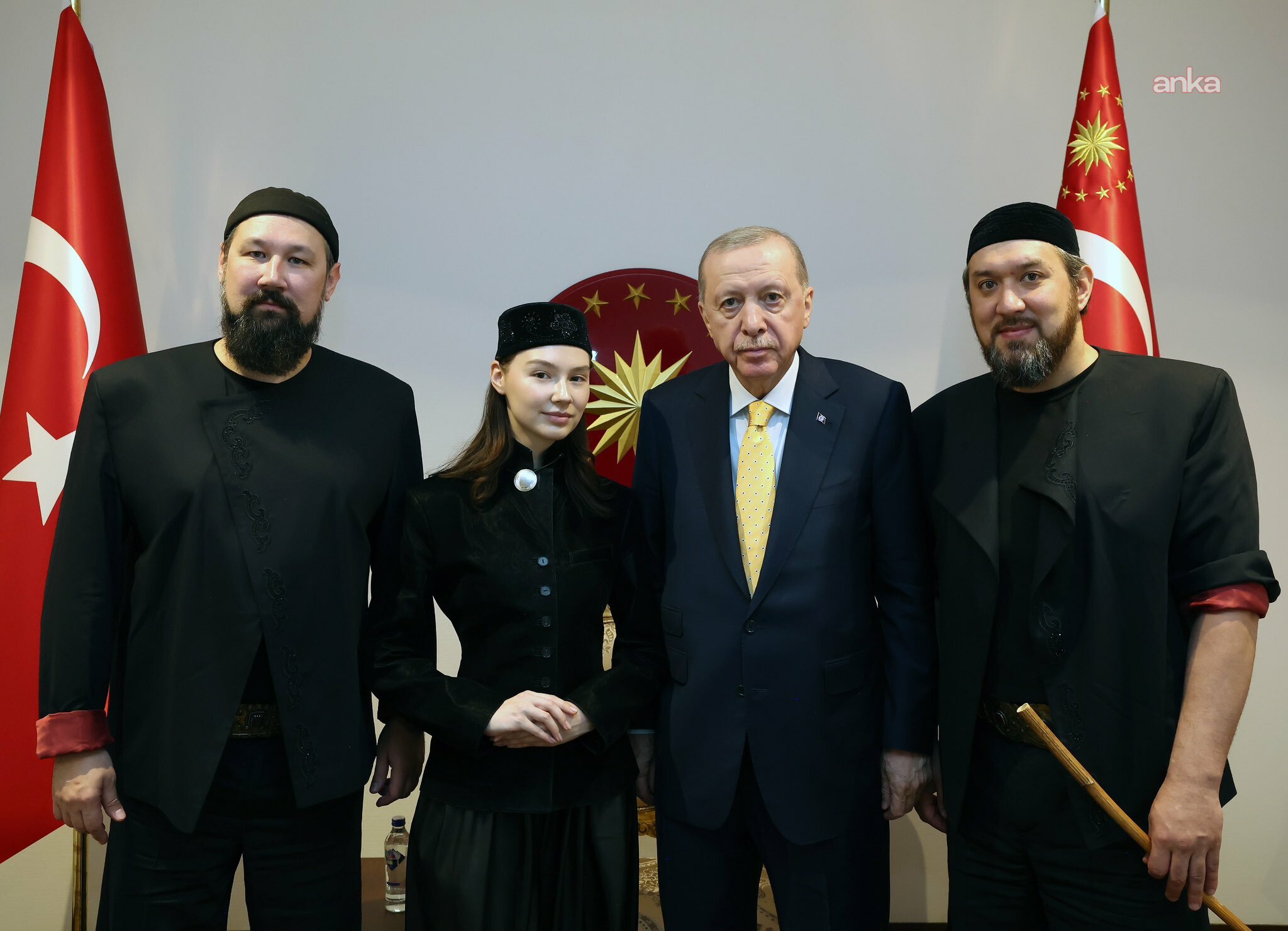 Cumhurbaşkanı Erdoğan, Ay Yola grubunu kabul etti