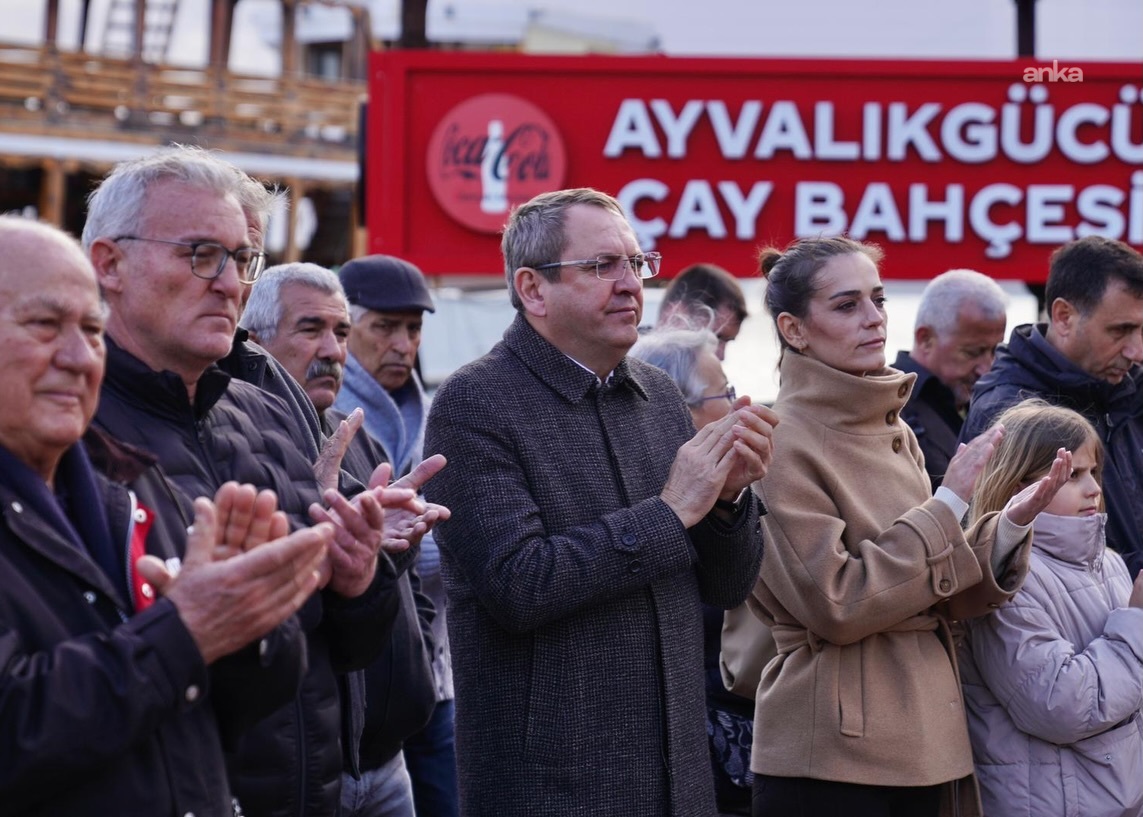 Ayvalık’ta demokrasi vurgusu