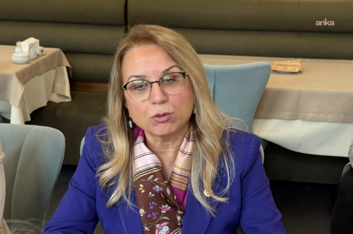 MHP Grup Başkanvekili Filiz Kılıç, parlamento muhabirleriyle bir araya geldi: "Gündemimizde seçim yok, önceliğimiz Terörsüz Türkiye. Kanun teklifinin Meclis’e getirilmesini istiyoruz"