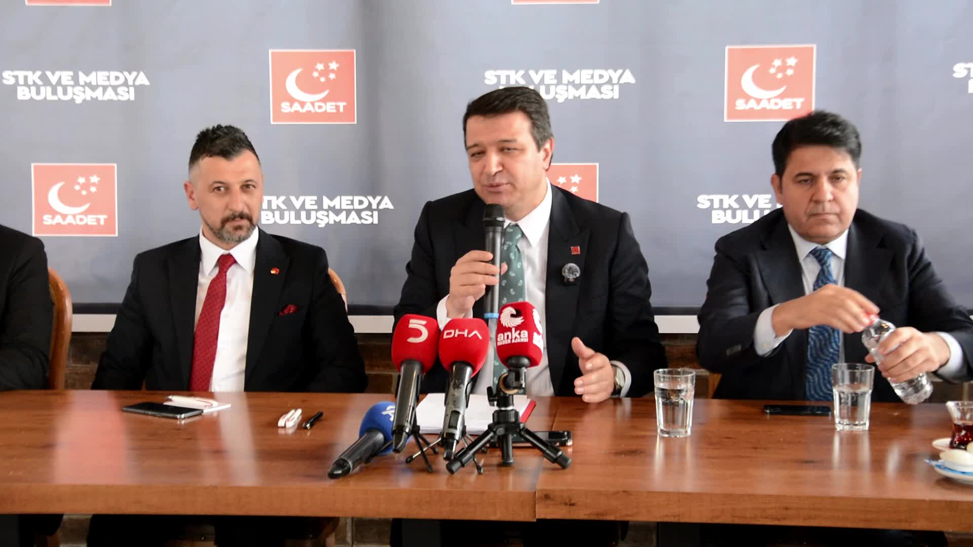 Mahmut Arıkan'dan Cumhurbaşkanı Erdoğan'a "Dünya Kupası" çağrısı: Milli takımlar maçlarını Amerika yerine diğer ev sahibi ülkelerde oynamalı