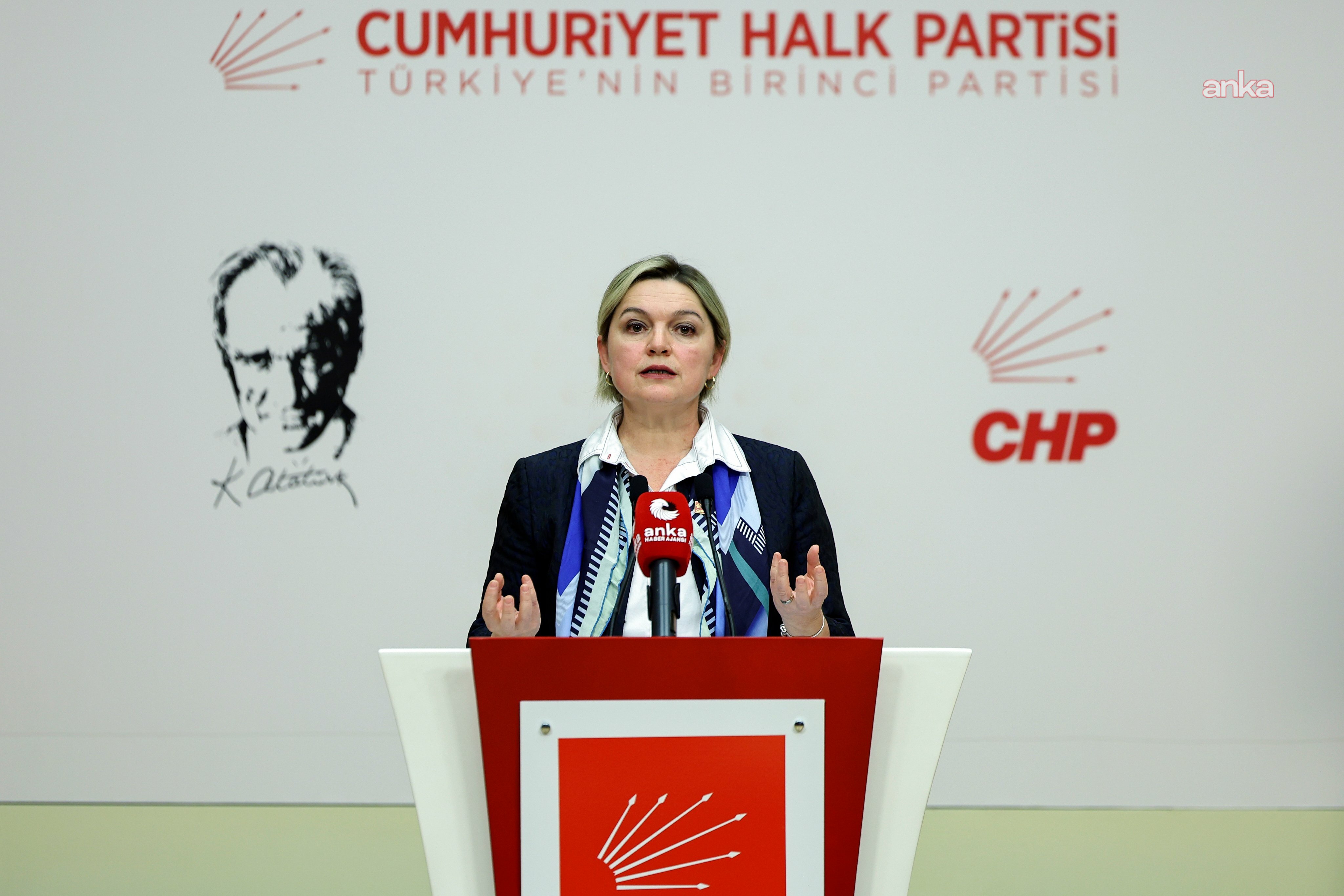 Mustafa Bozbey'in tutuklanması... Selin Sayek Böke: "Bozbey, iktidarın 'ya rozet ya kelepçe' kumpasıyla tutuklandı"