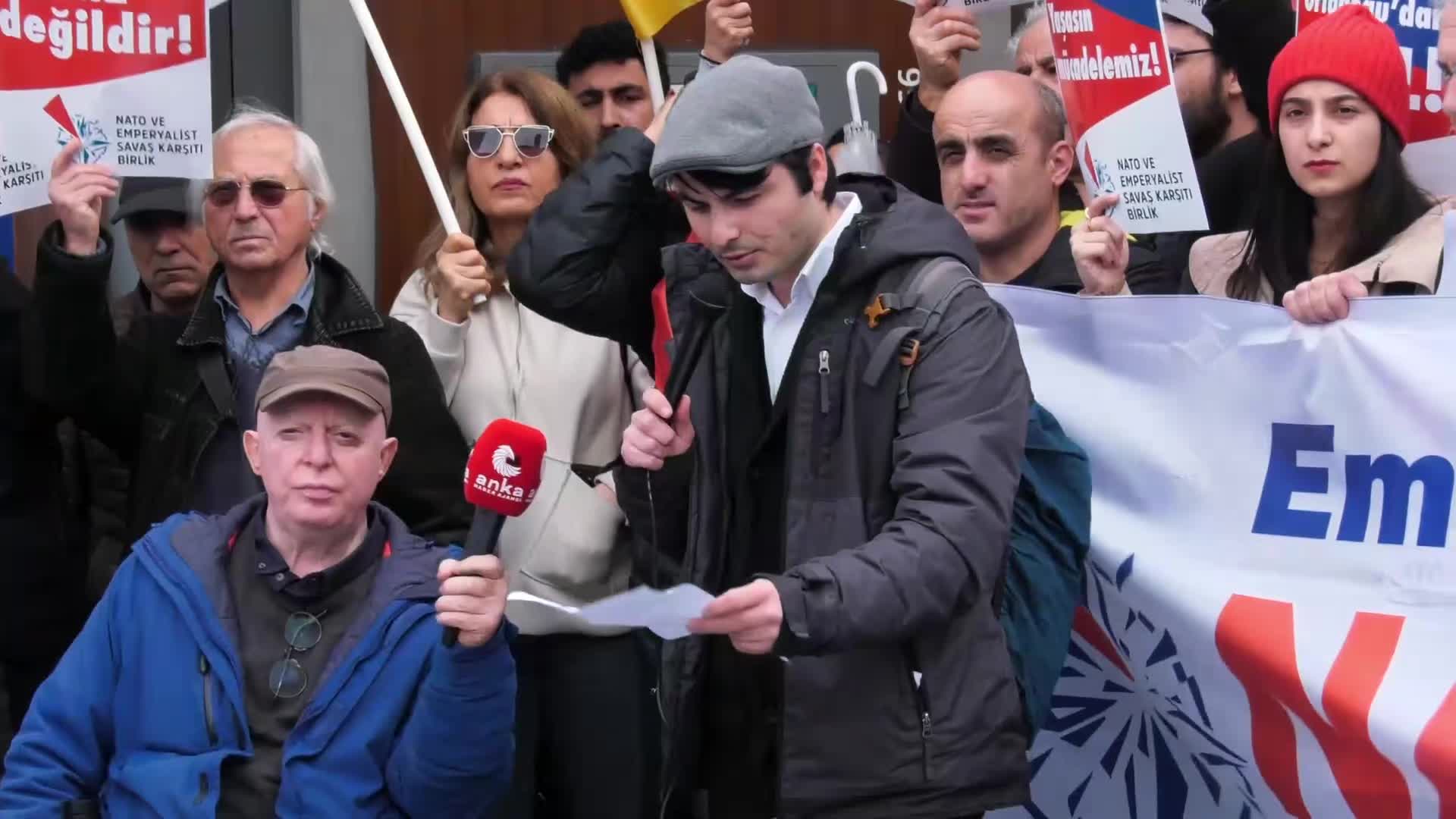 İstanbul’da “NATO” protestosu: “Ankara’da NATO toplantısı istemiyoruz”
