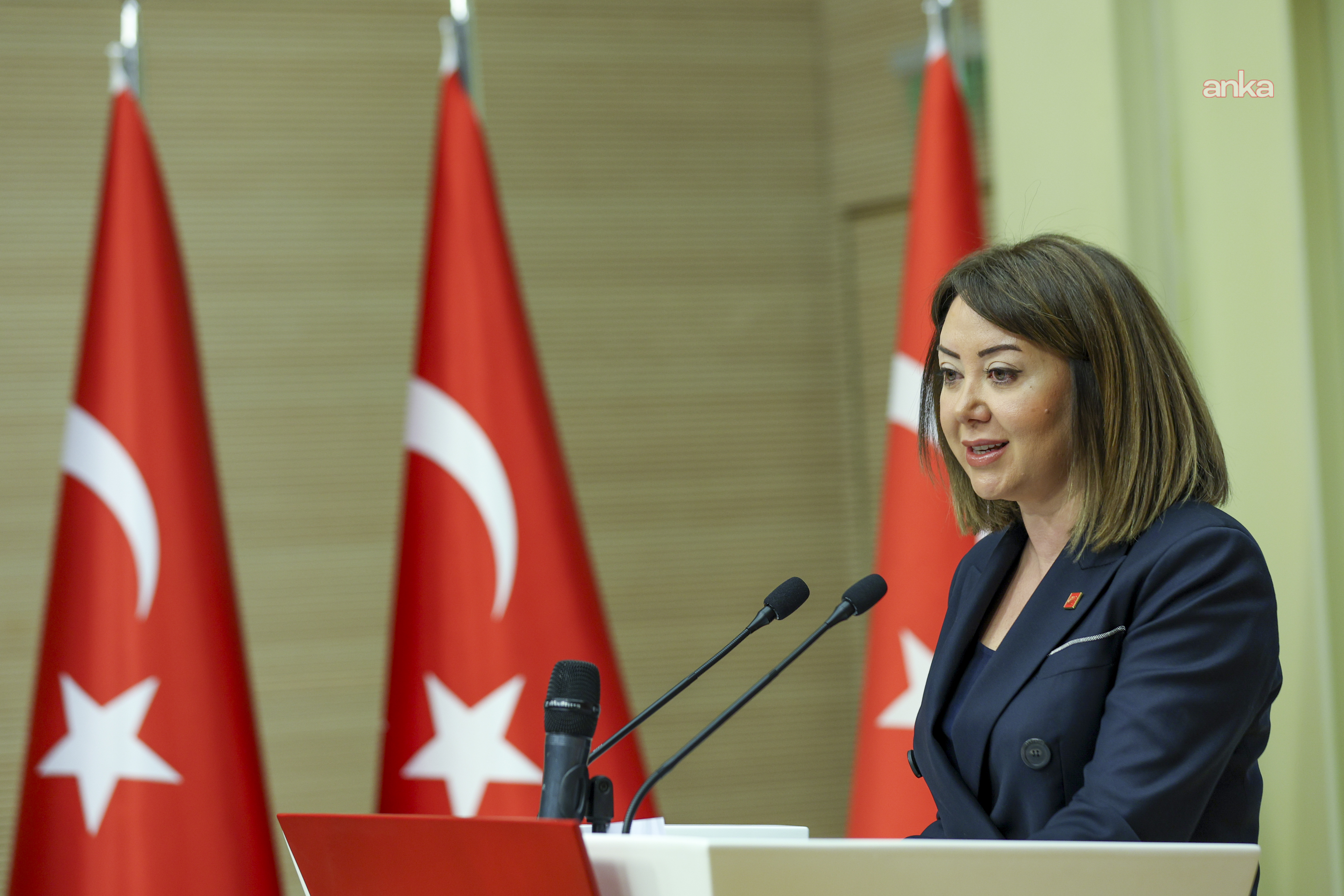 Gül Çiftci’den Avukatlar Günü mesajı: “Savunma susturulduğunda adalet susar”