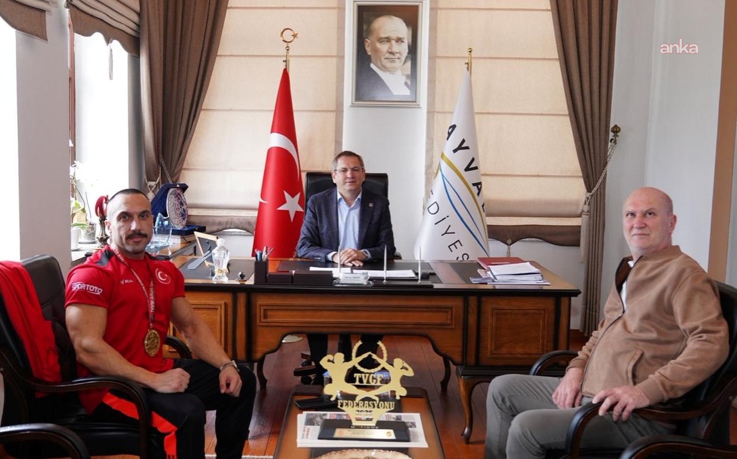 Ayvalıklı vücut geliştirme sporcusu Sevinmiş, Avrupa'da Türkiye'yi temsil edecek