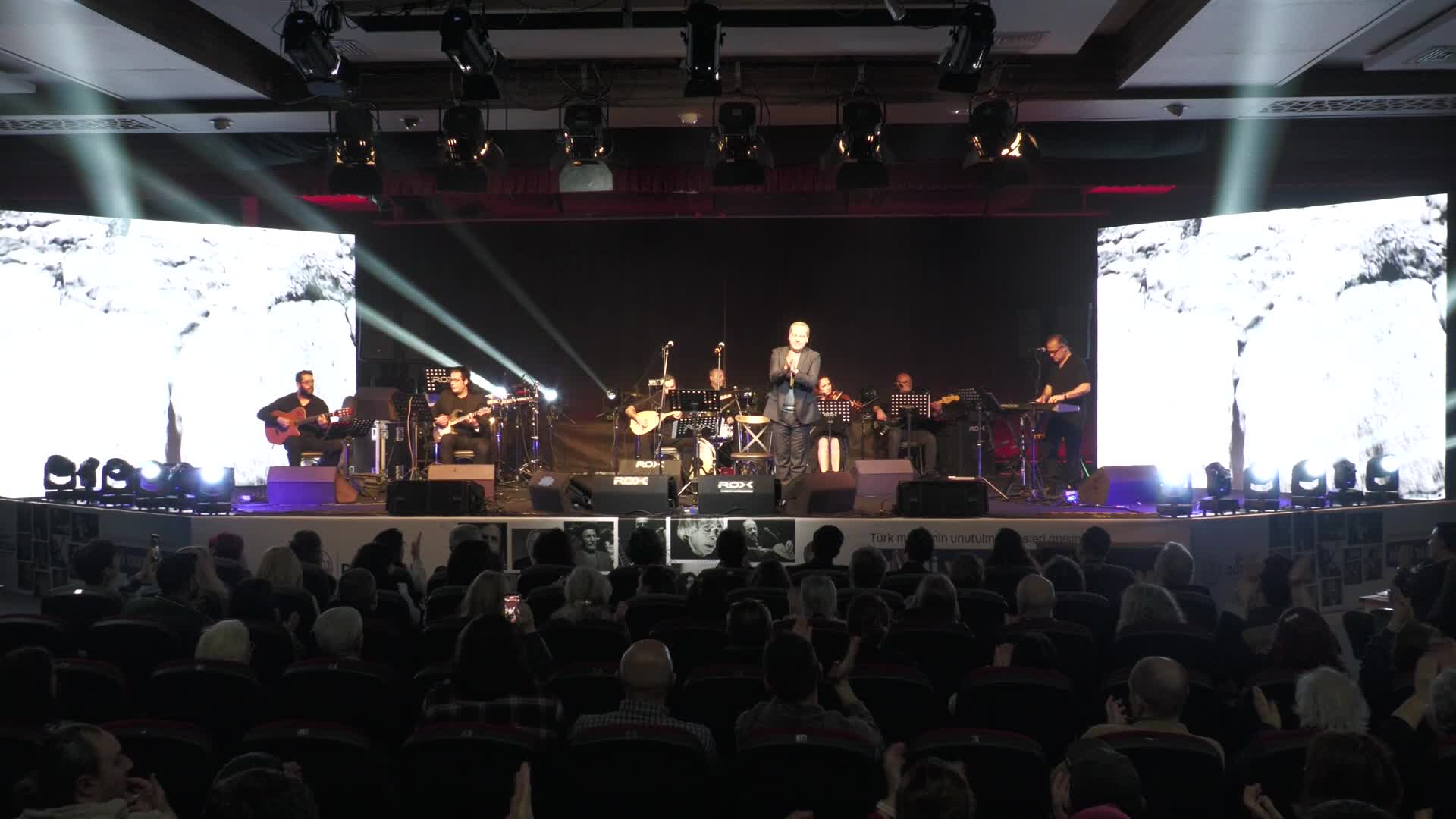 Manisa’da “Ustalara Saygı” konseri düzenlendi